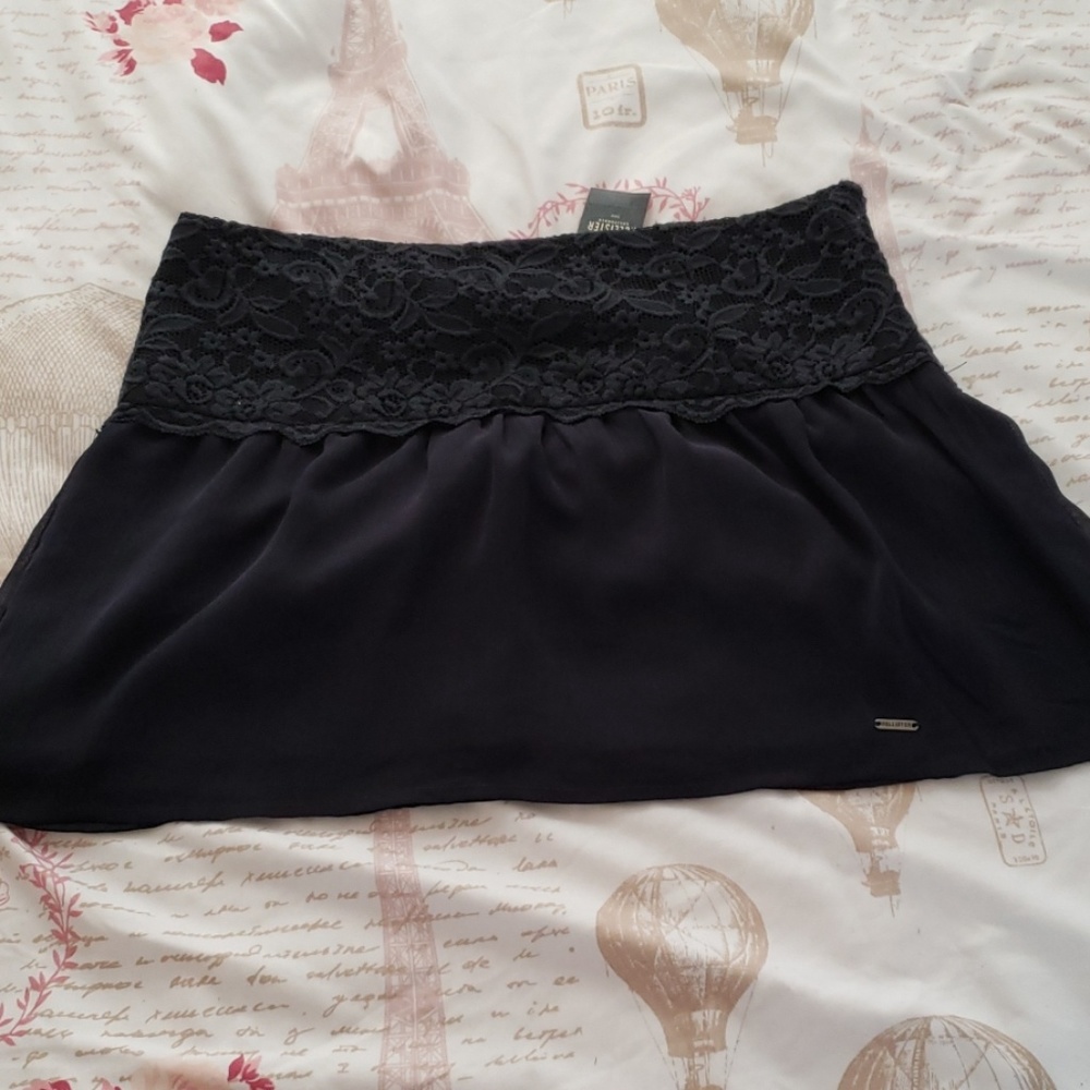 Navy blue skirt with a lace lining
